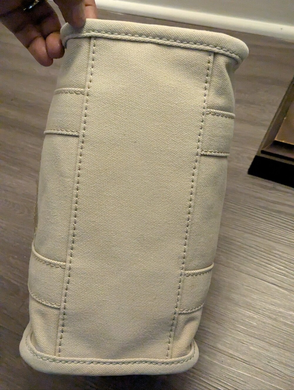 🩷🩵Marc Jacobs Tote - Picture 8 of 10